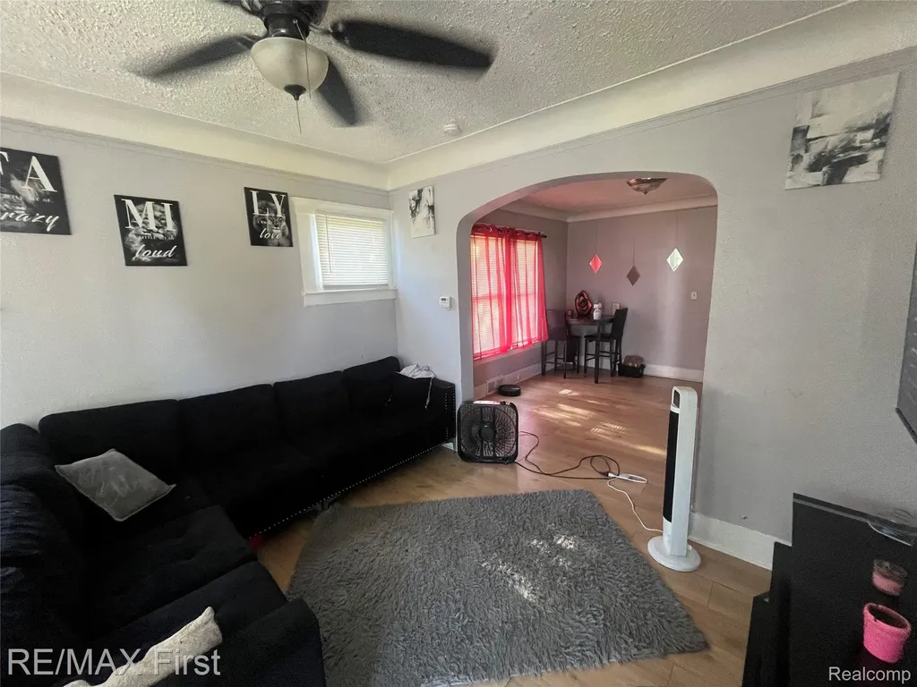 15010 Lappin Street Detroit City MI 48205