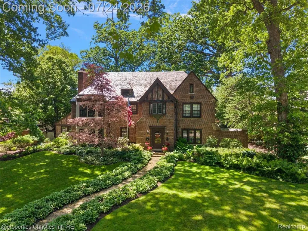 316 Hendrie Boulevard Royal Oak City MI 48067