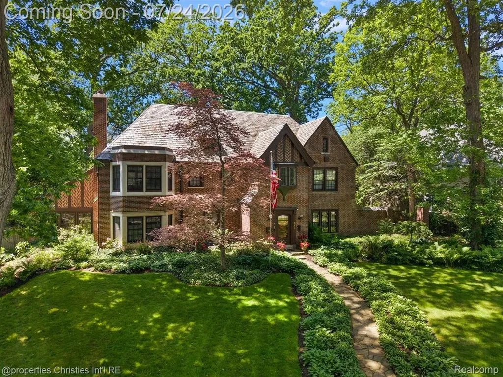316 Hendrie Boulevard Royal Oak City MI 48067