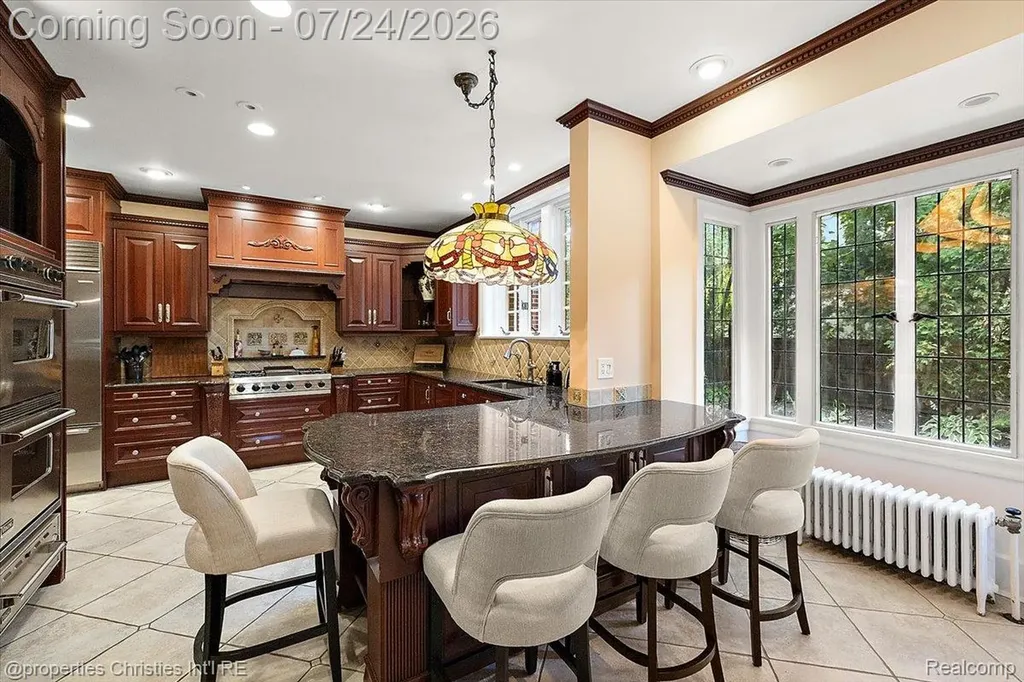 316 Hendrie Boulevard Royal Oak City MI 48067