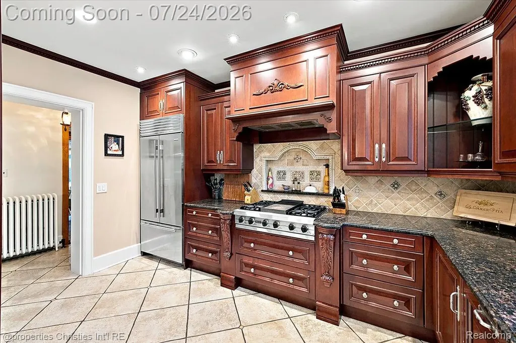 316 Hendrie Boulevard Royal Oak City MI 48067
