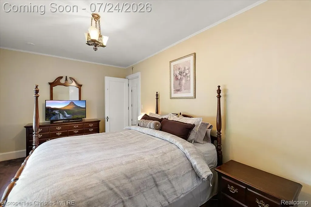 316 Hendrie Boulevard Royal Oak City MI 48067