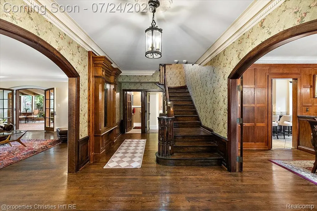 316 Hendrie Boulevard Royal Oak City MI 48067