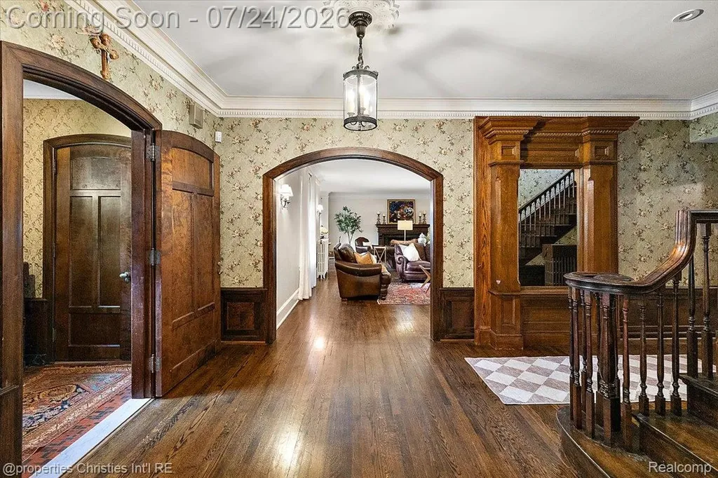 316 Hendrie Boulevard Royal Oak City MI 48067