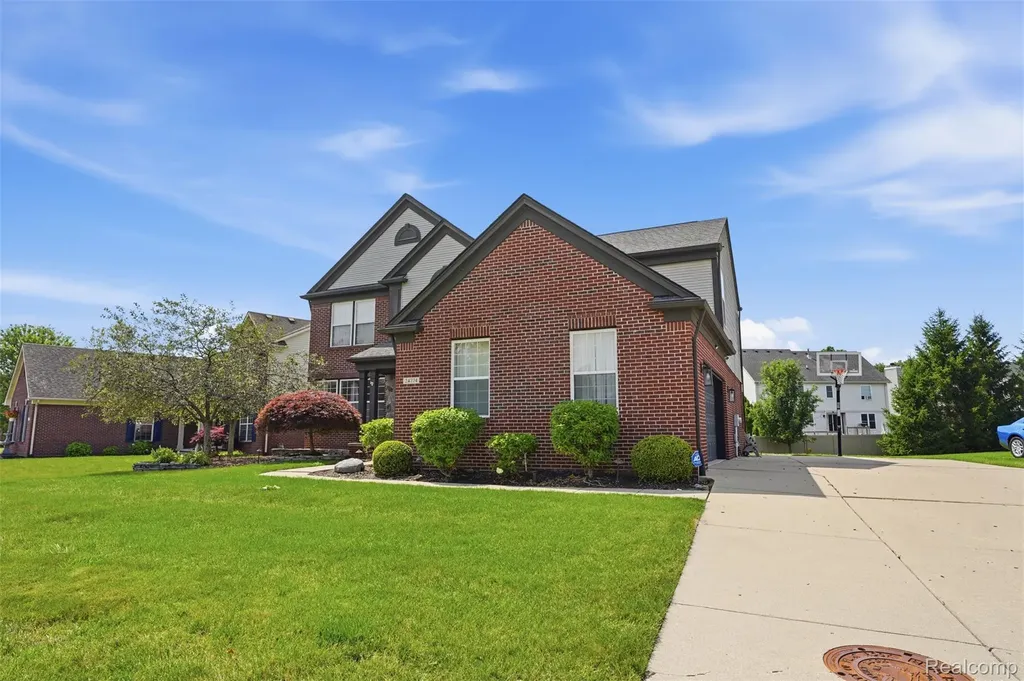 24774 Summer Lane Flat Rock City MI 48134