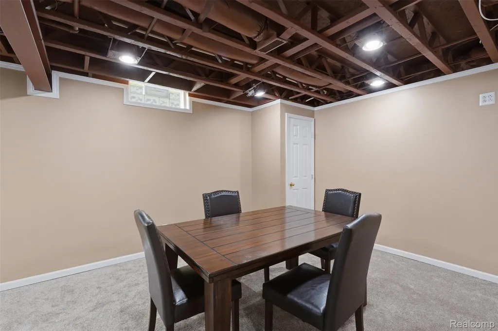 24774 Summer Lane Flat Rock City MI 48134