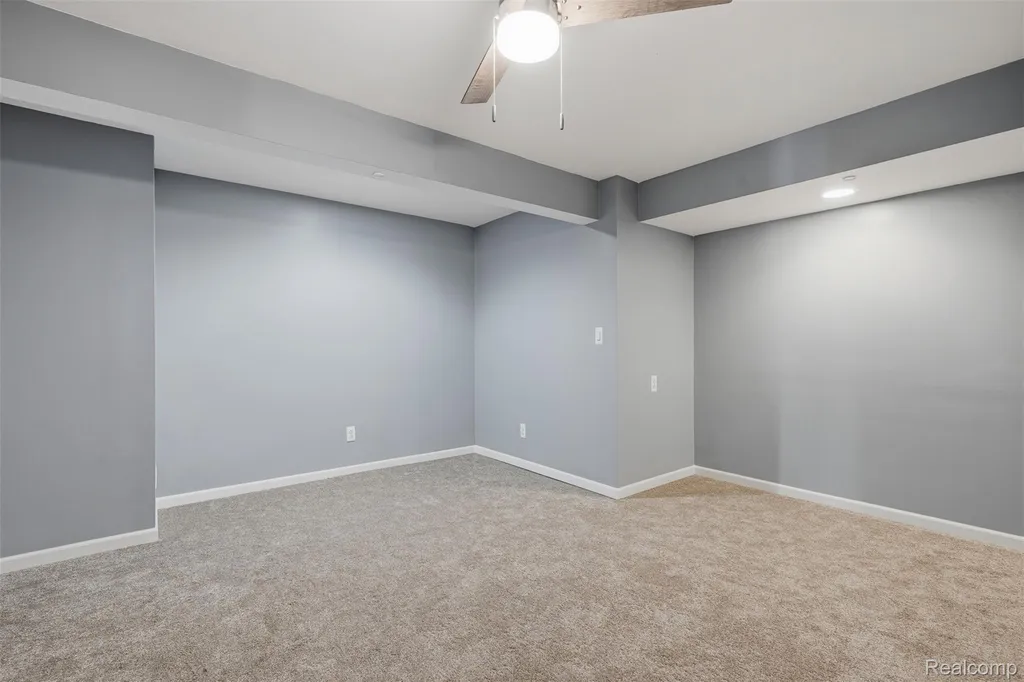 24774 Summer Lane Flat Rock City MI 48134