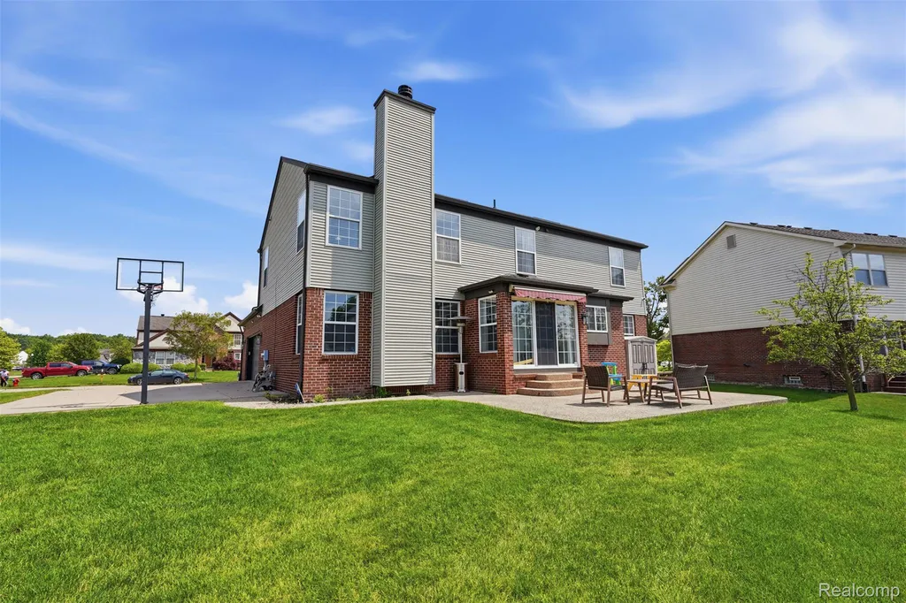 24774 Summer Lane Flat Rock City MI 48134