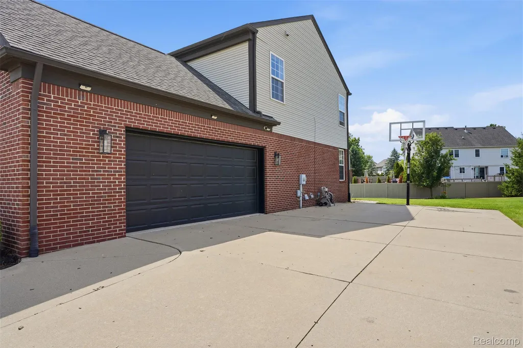 24774 Summer Lane Flat Rock City MI 48134