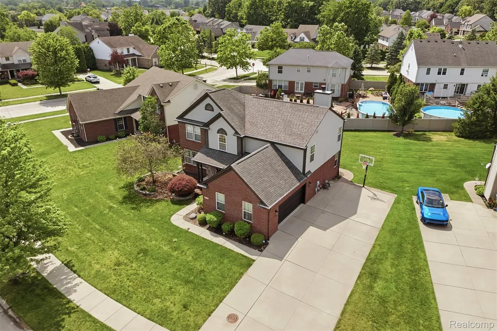 24774 Summer Lane Flat Rock City MI 48134