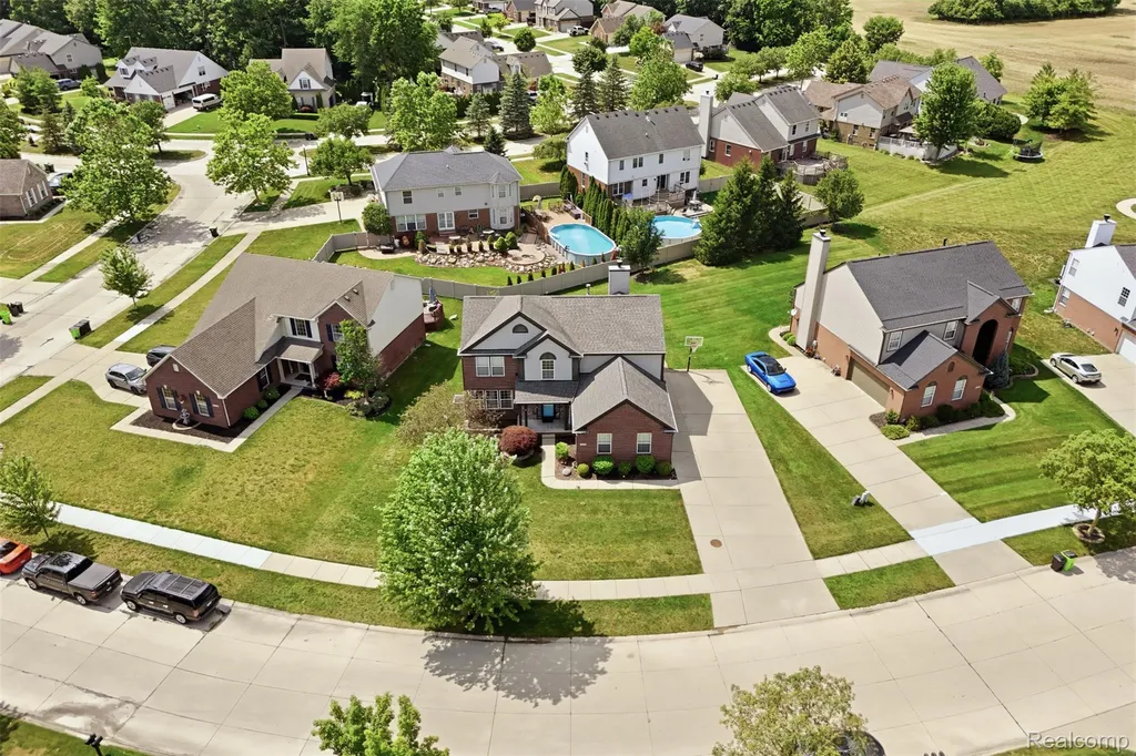 24774 Summer Lane Flat Rock City MI 48134
