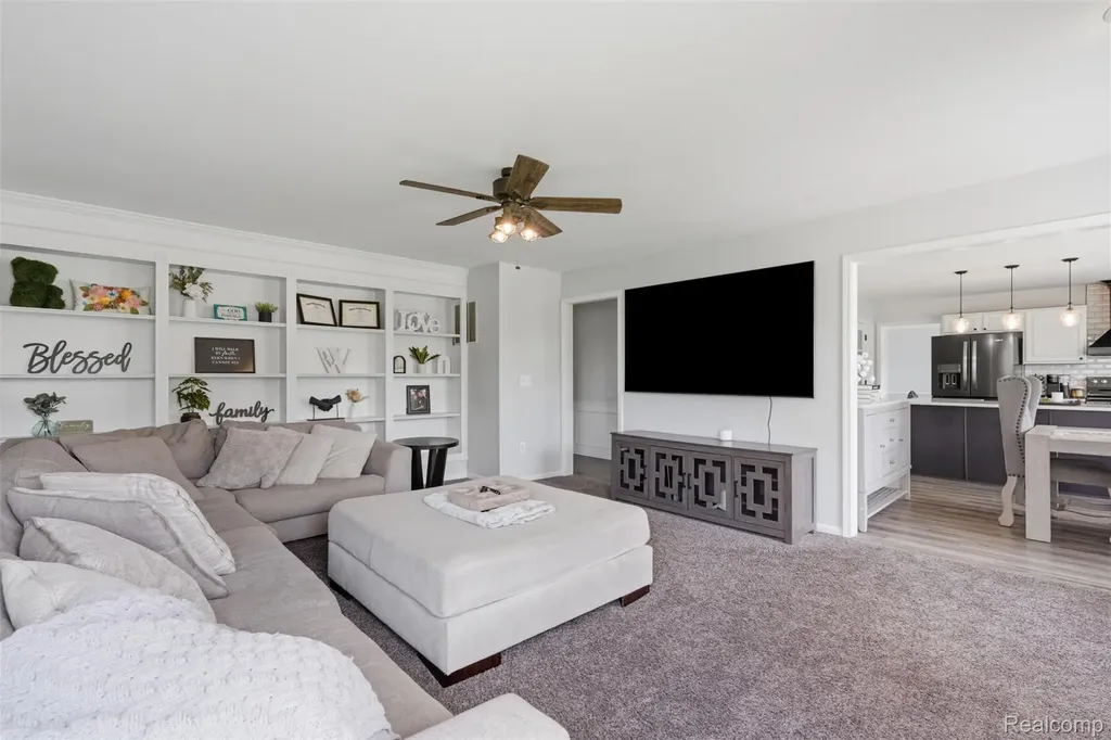 24774 Summer Lane Flat Rock City MI 48134