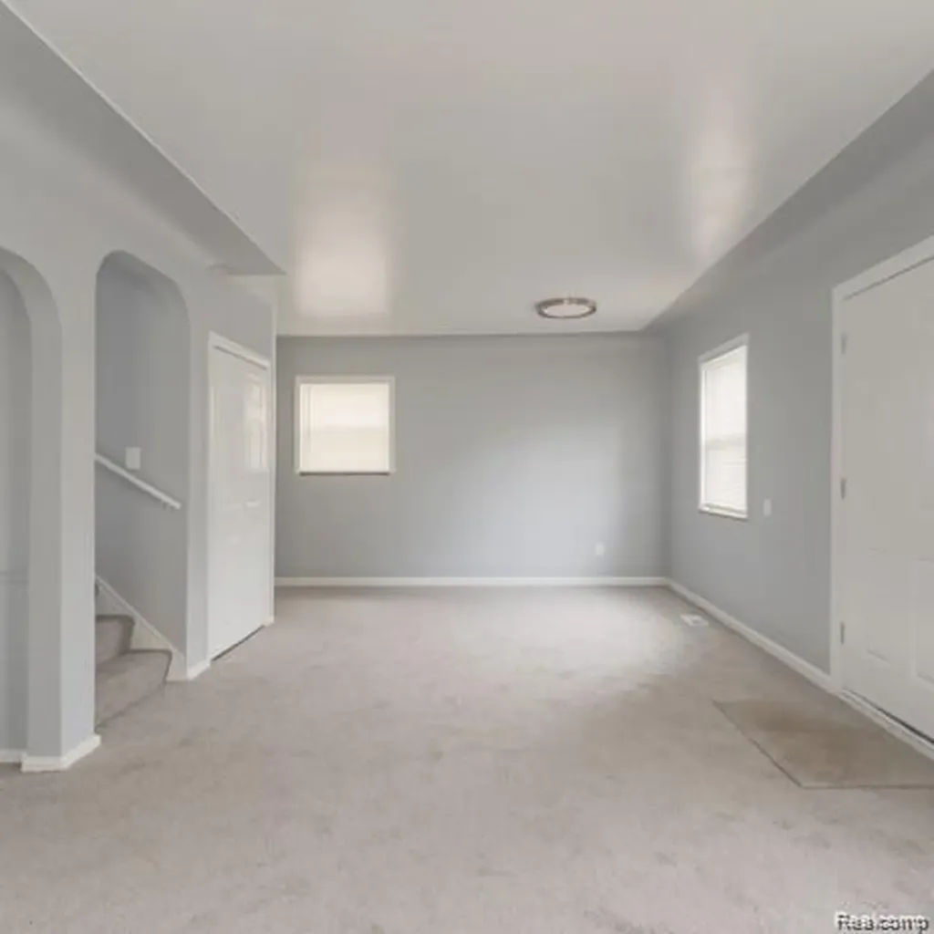 440 Jewell Street Ferndale City MI 48220
