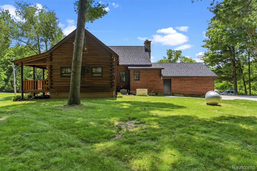3656 Stanley Road Oregon Township MI 48421
