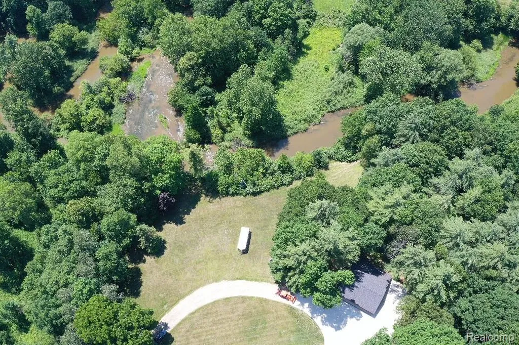 3656 Stanley Road Oregon Township MI 48421