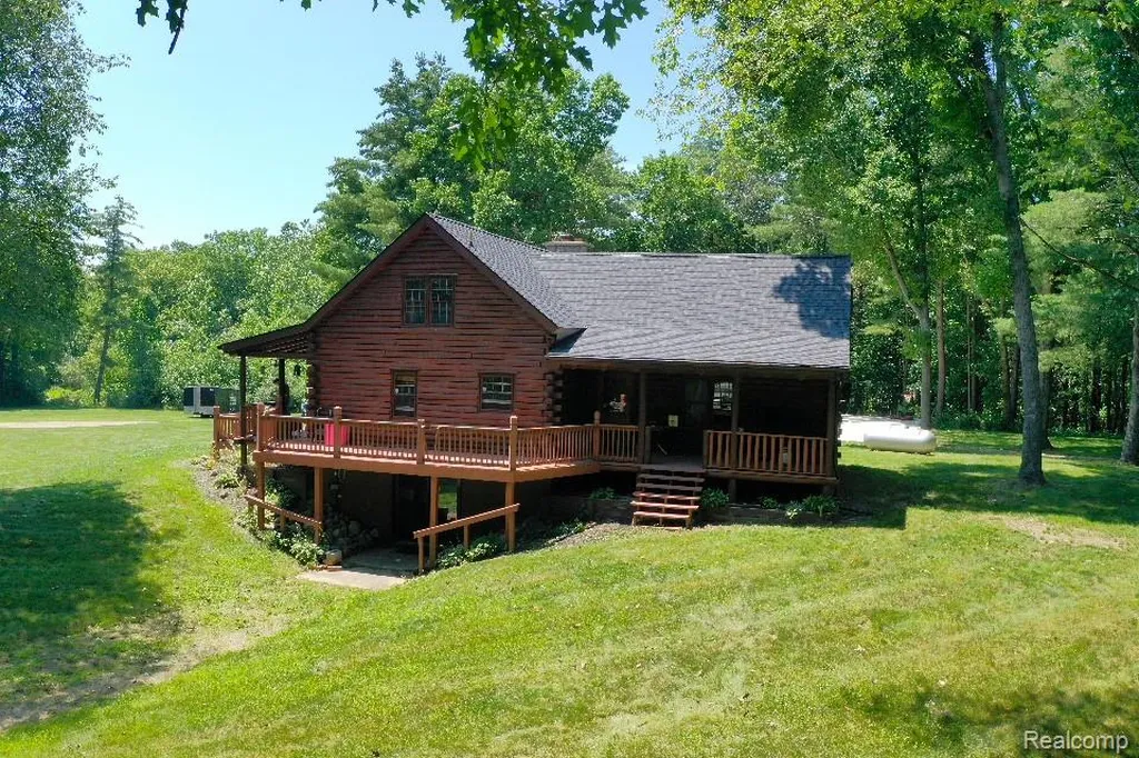 3656 Stanley Road Oregon Township MI 48421