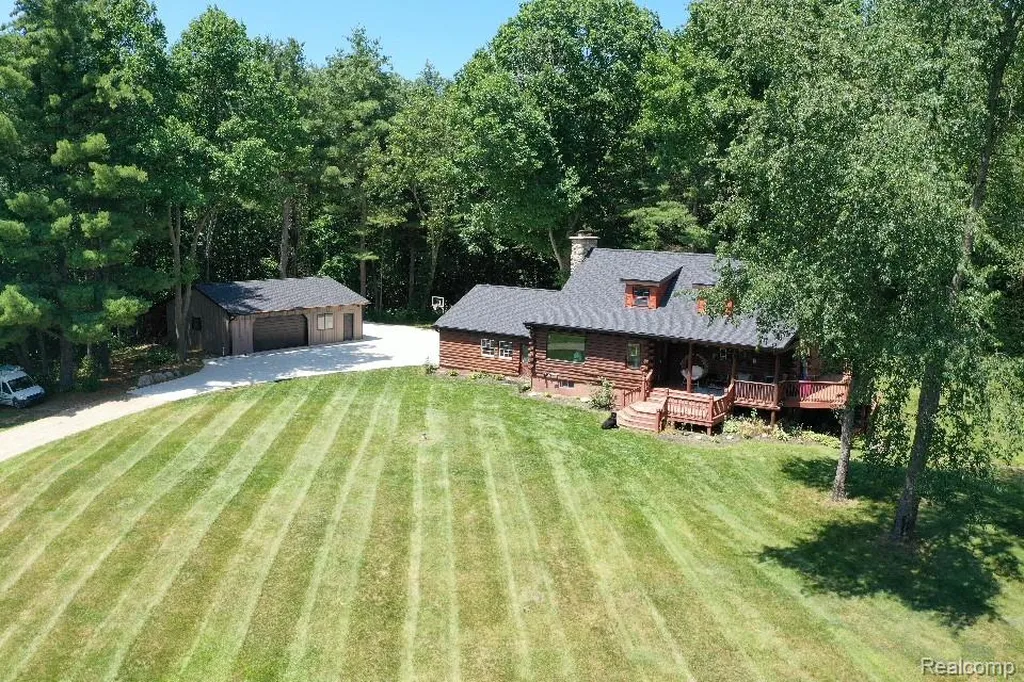 3656 Stanley Road Oregon Township MI 48421