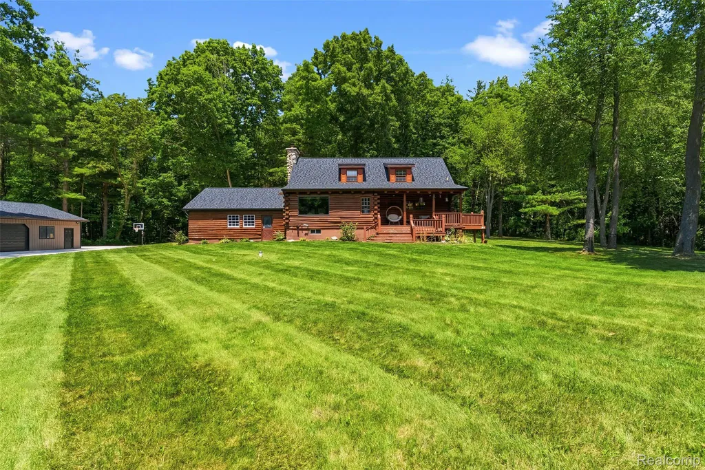 3656 Stanley Road Oregon Township MI 48421