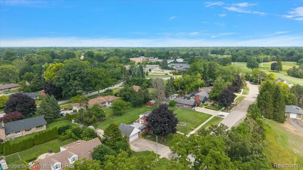 14700 Fox Redford Charter Township MI 48239