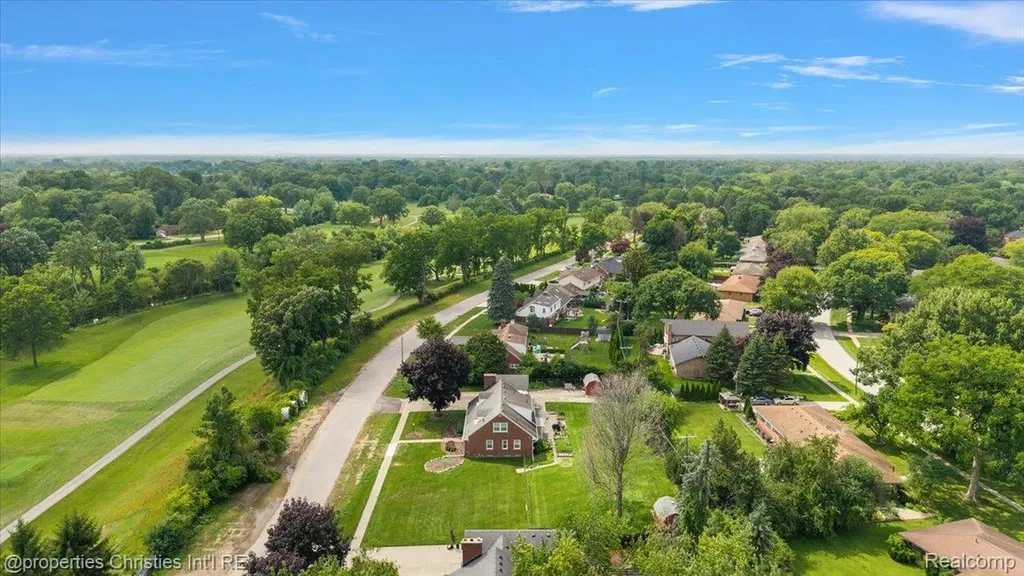 14700 Fox Redford Charter Township MI 48239