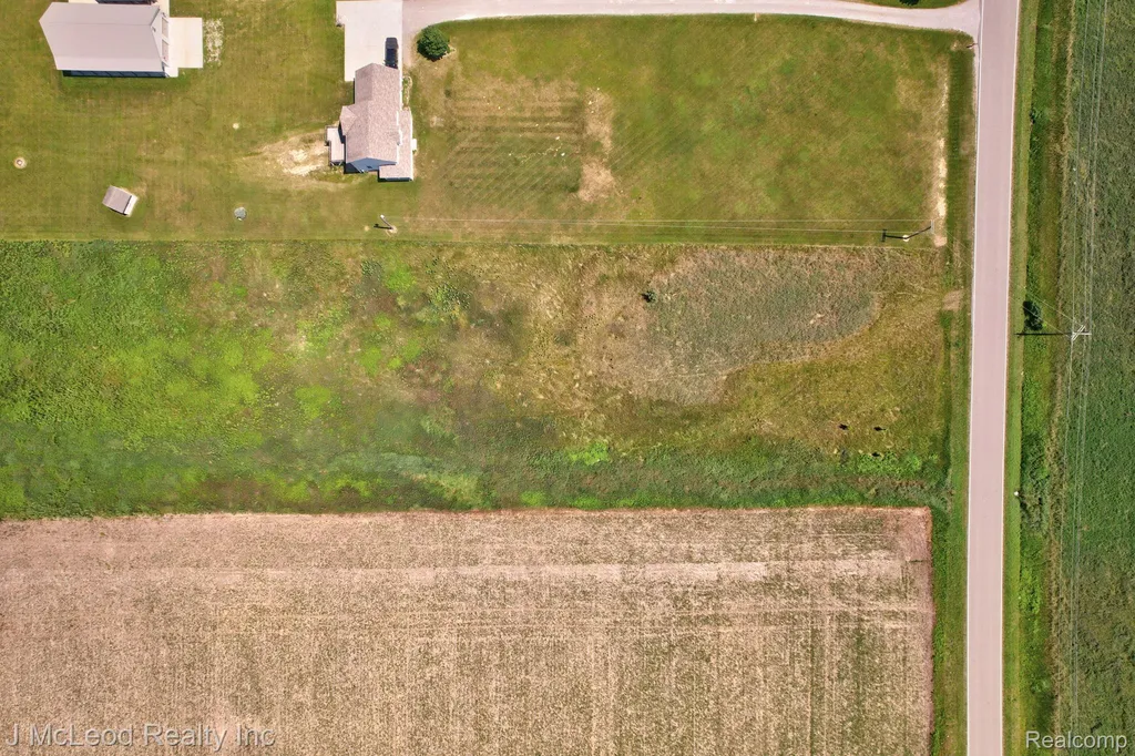 5160 Barnes Road Millington Township MI 48746