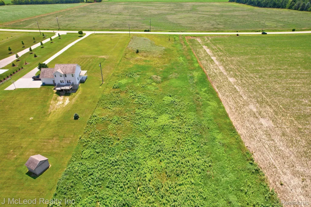5160 Barnes Road Millington Township MI 48746