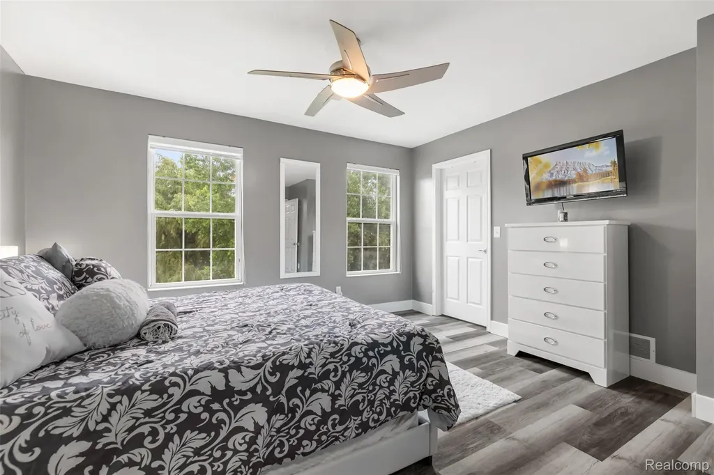 13046 Stony Brook Pass Fenton Charter Township MI 48451