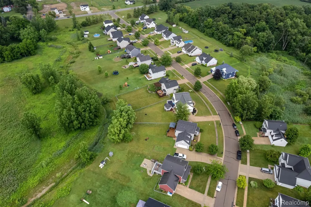 13046 Stony Brook Pass Fenton Charter Township MI 48451