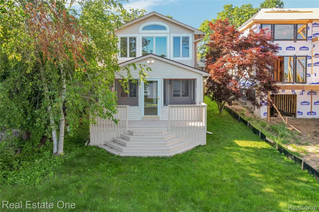 9047 Gale Road White Lake Charter Township MI 48386