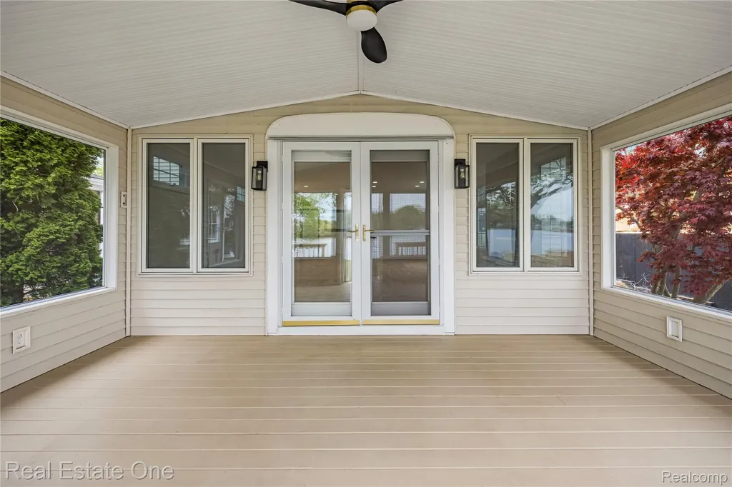 9047 Gale Road White Lake Charter Township MI 48386
