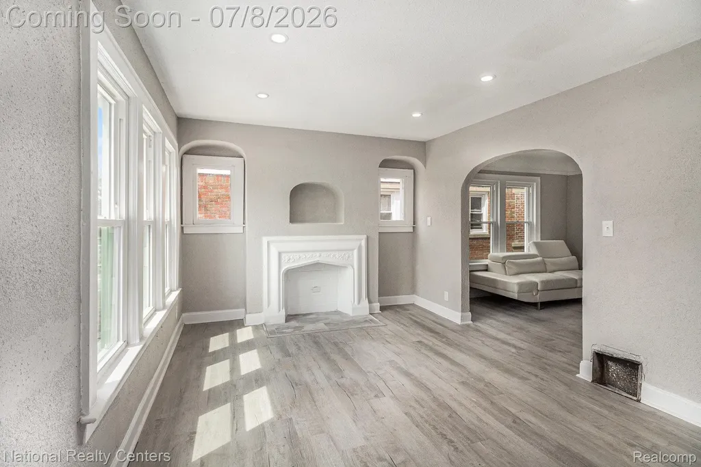 16762 Woodingham Drive Detroit City MI 48221