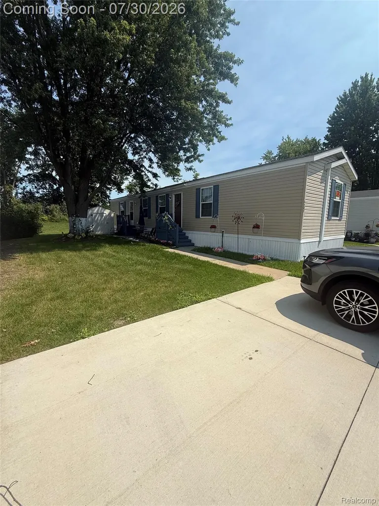 4505 Carlton Road Sterling Heights City MI 48310