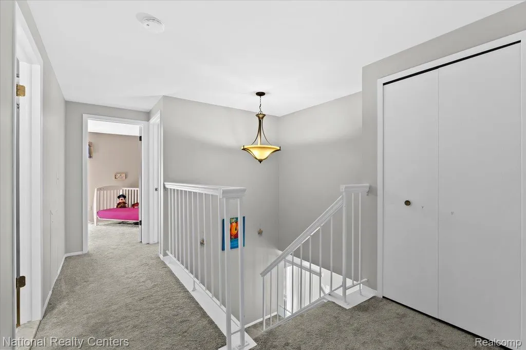42142 Roscommon Street Northville City MI 48167
