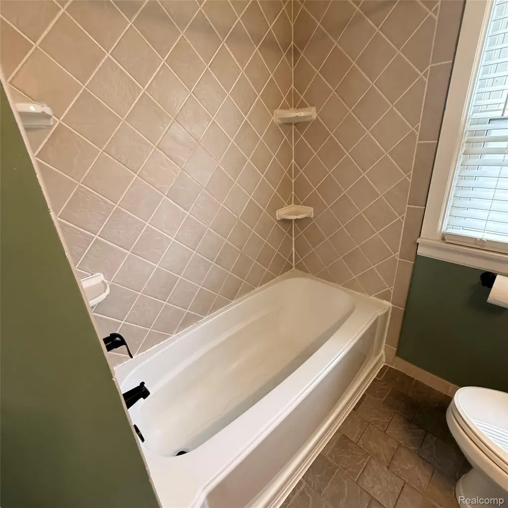 1791 Buckingham Avenue Lincoln Park City MI 48146