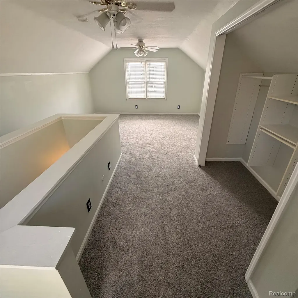 1791 Buckingham Avenue Lincoln Park City MI 48146