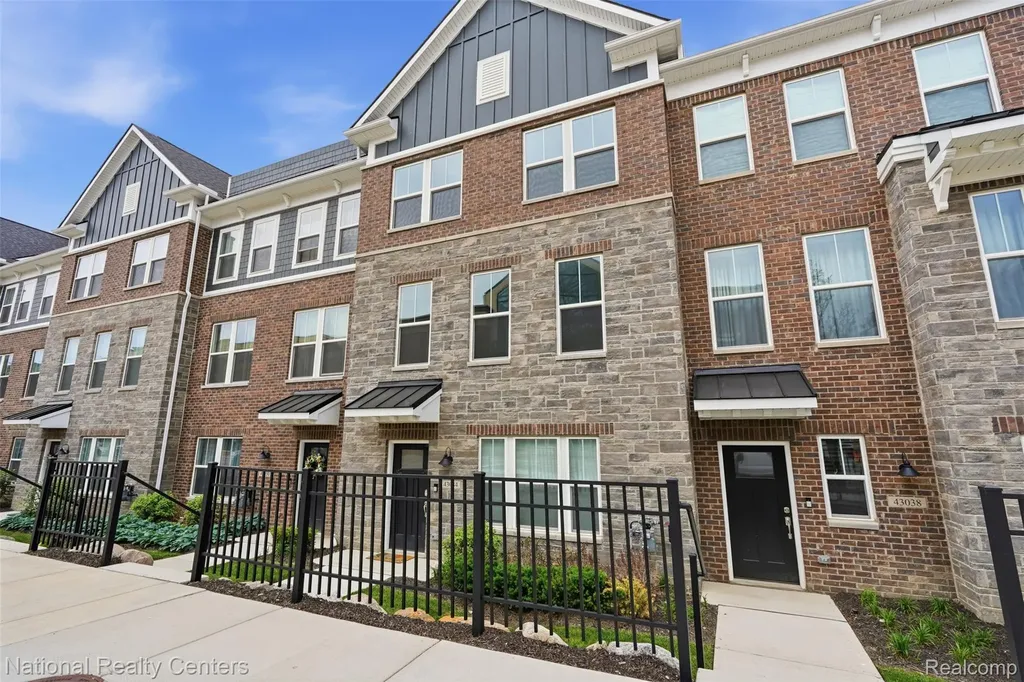 43034 Atwood Avenue Novi City MI 48375