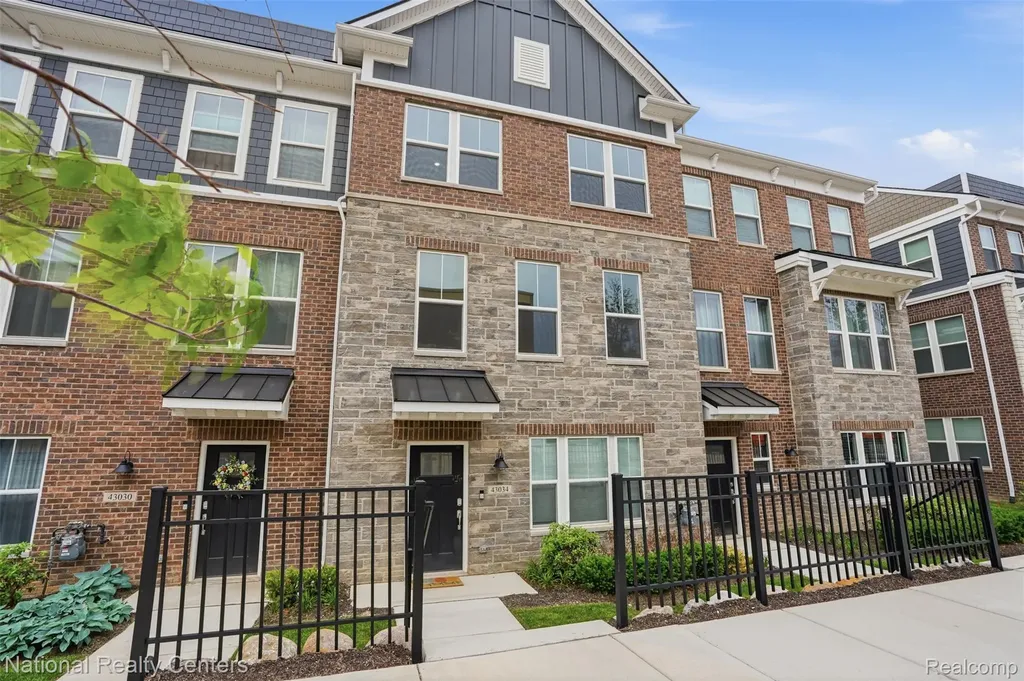 43034 Atwood Avenue Novi City MI 48375