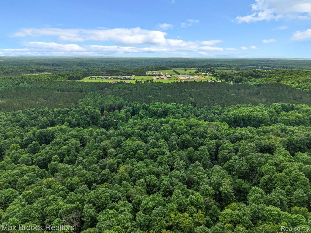 0000 Mackinaw Ridge Kasson Township MI 49630