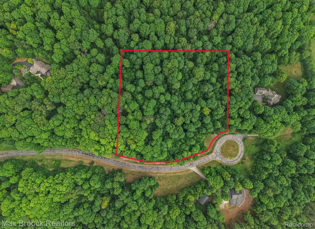 0000 Mackinaw Ridge Kasson Township MI 49630