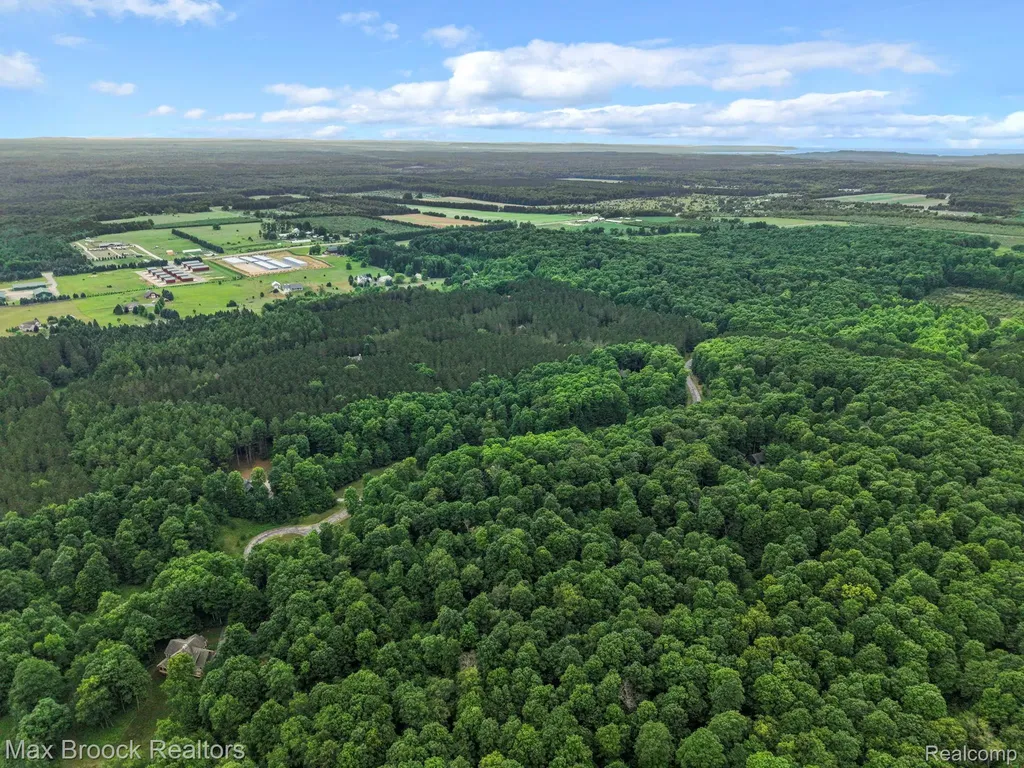 0000 Mackinaw Ridge Kasson Township MI 49630