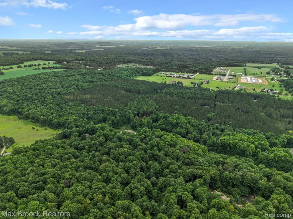 0000 Mackinaw Ridge Kasson Township MI 49630