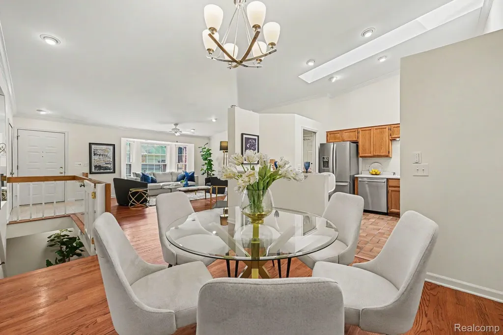 7140 Green Farm Road West Bloomfield Charter Township MI 48322