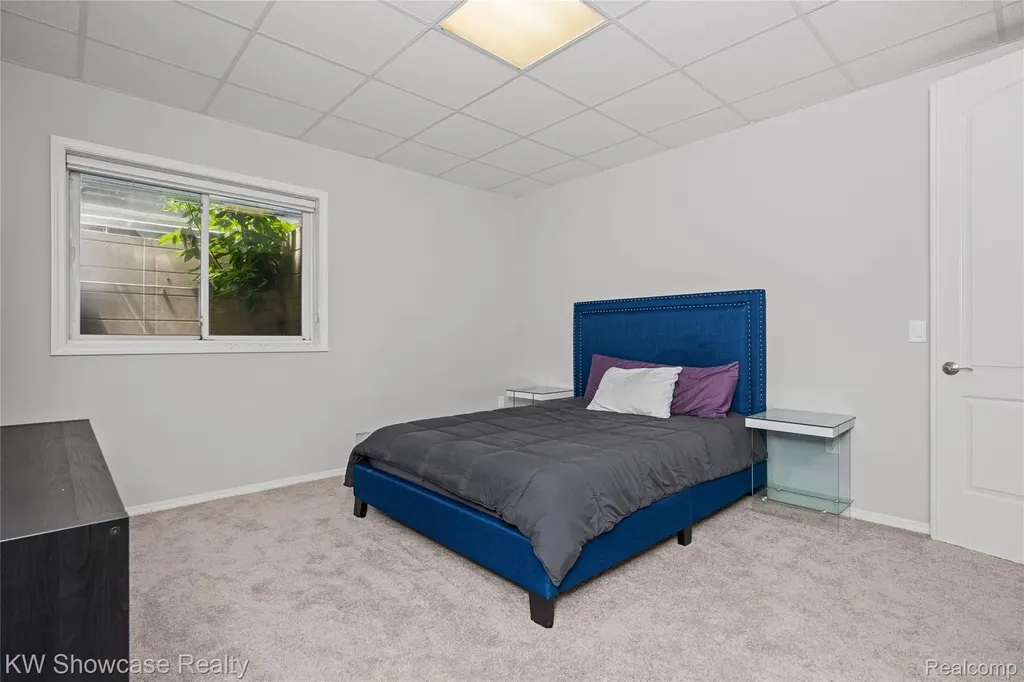 5608 Pembrooke Crossing West Bloomfield Charter Township MI 48322