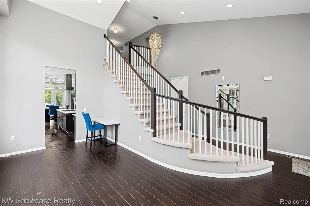 5608 Pembrooke Crossing West Bloomfield Charter Township MI 48322