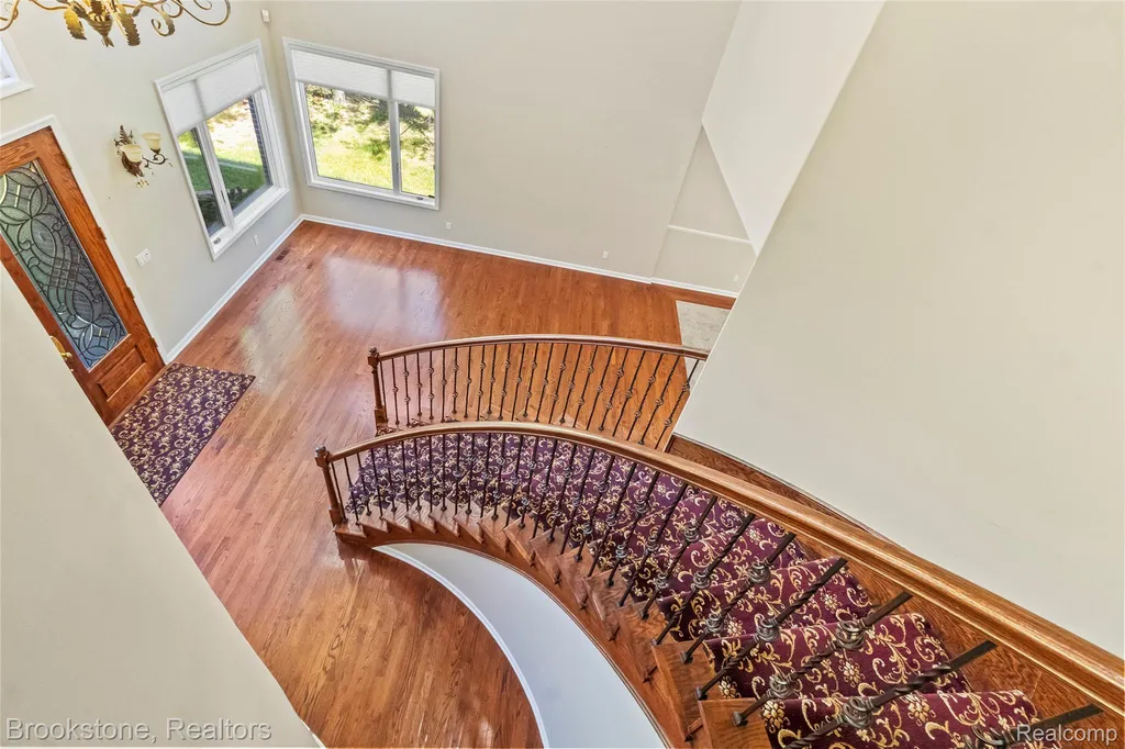 2115 Aldwin Drive West Bloomfield Charter Township MI 48324