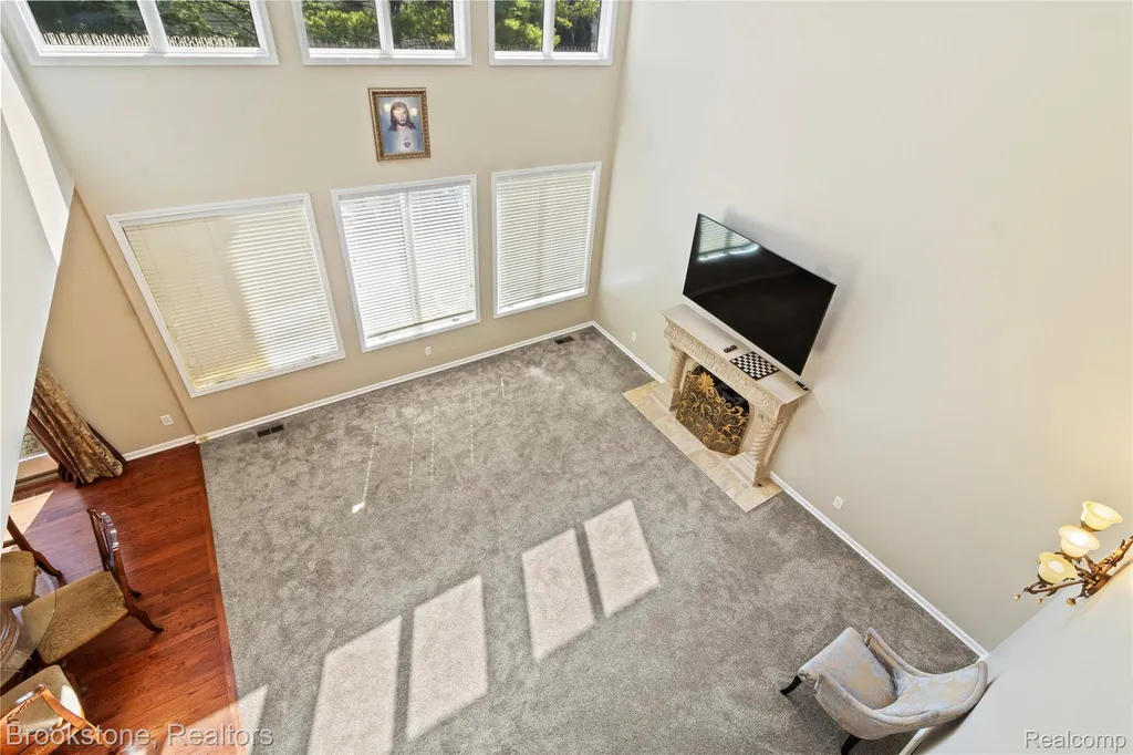2115 Aldwin Drive West Bloomfield Charter Township MI 48324