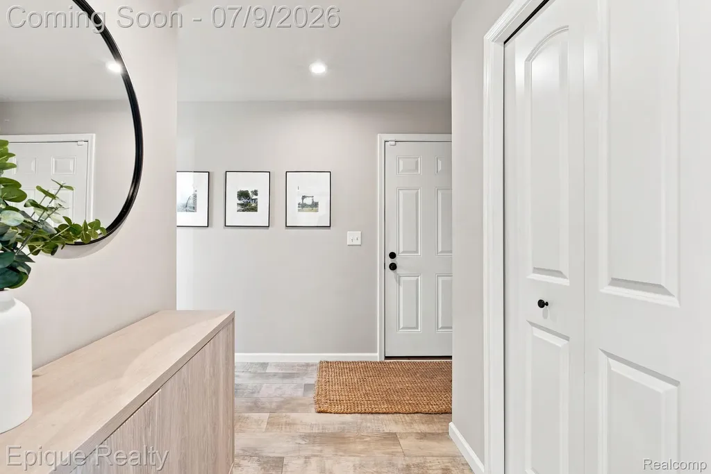 7269 Wildflower Ct Court Grand Blanc Charter Township MI 48439