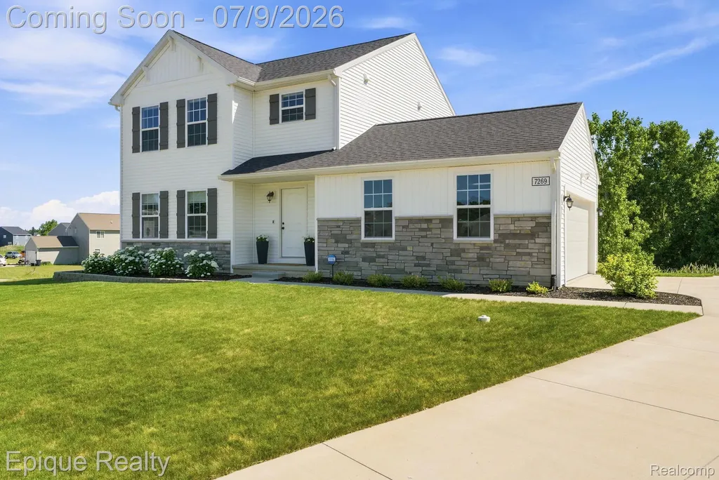 7269 Wildflower Ct Court Grand Blanc Charter Township MI 48439