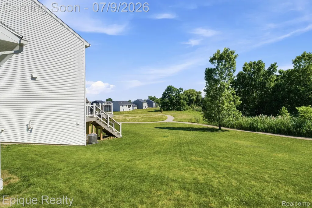 7269 Wildflower Ct Court Grand Blanc Charter Township MI 48439