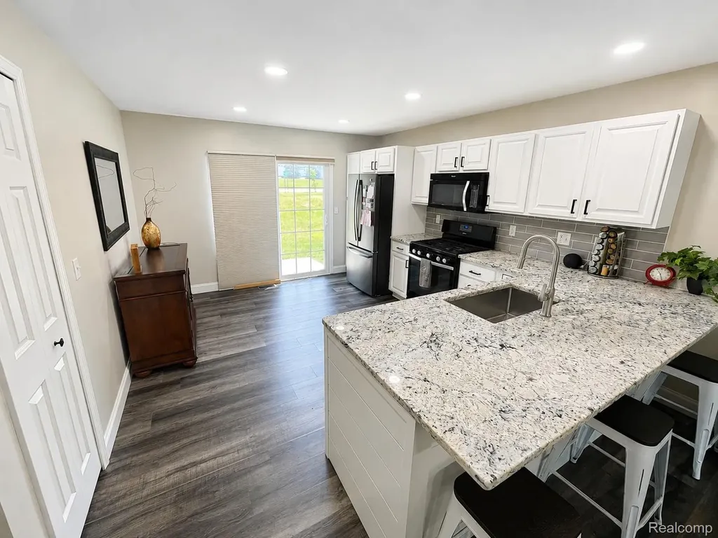 2015 Pauls Court Marysville City MI 48040